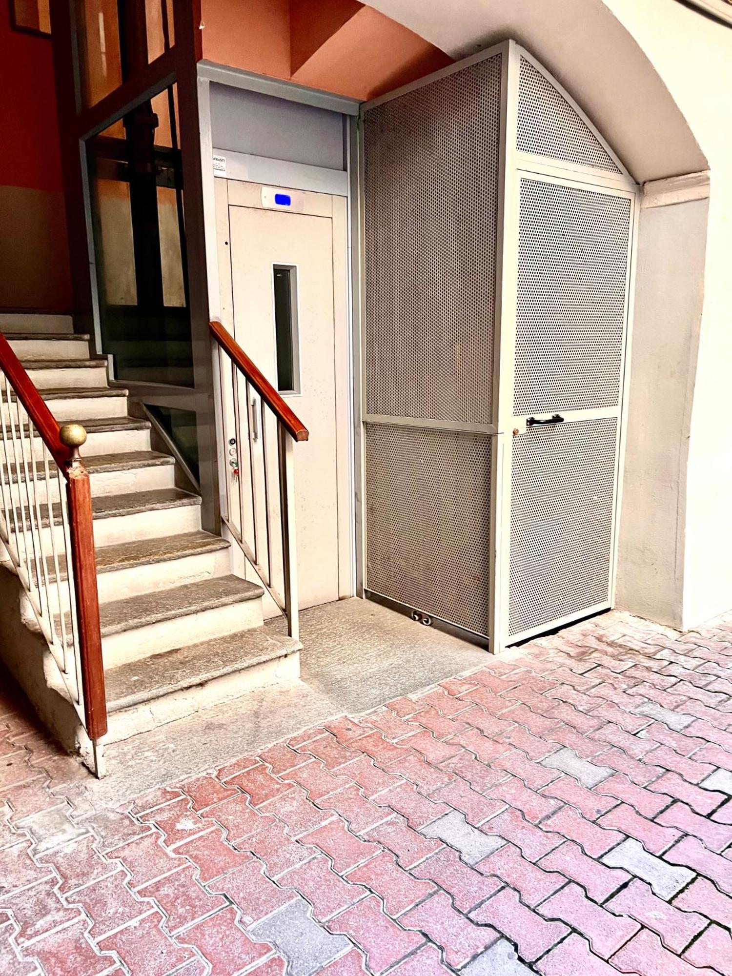 Appartamento In Centro Storico "La Casa Di Cri" 阿斯蒂 外观 照片